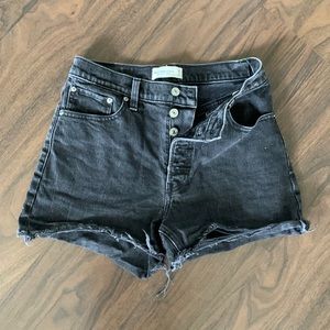Abercrombie High Rise 4” Short